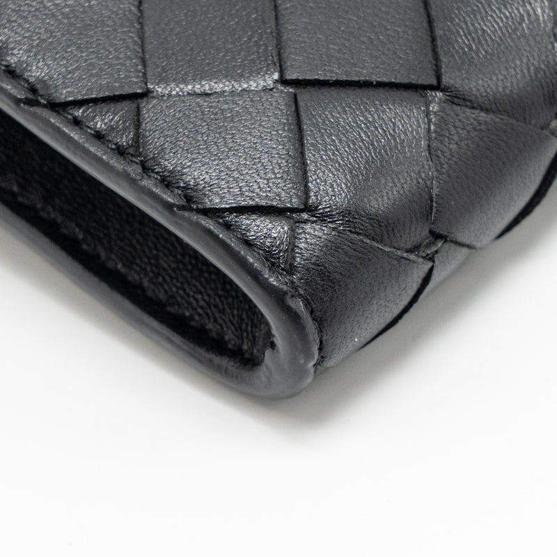 Bottega Veneta Andiamo Clutch Intrecciato Calfskin Black GHW
