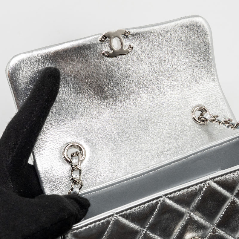 Chanel 25s O-phone Holder with Chain Calfskin Silver SHW(microchip)