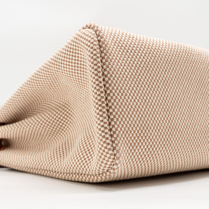 Hermes Herbag 31 Zip Bag Canvas/Vache Hunter Ecru-beige/Fauve GHW Stamp B