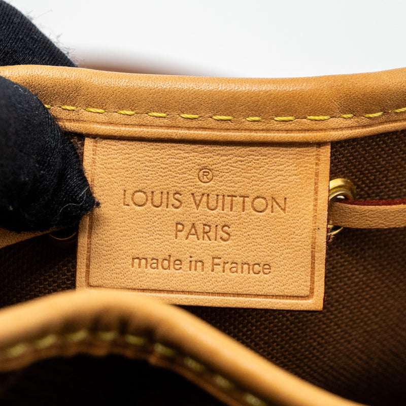 Louis Vuitton nano noe monogram canvas GHW