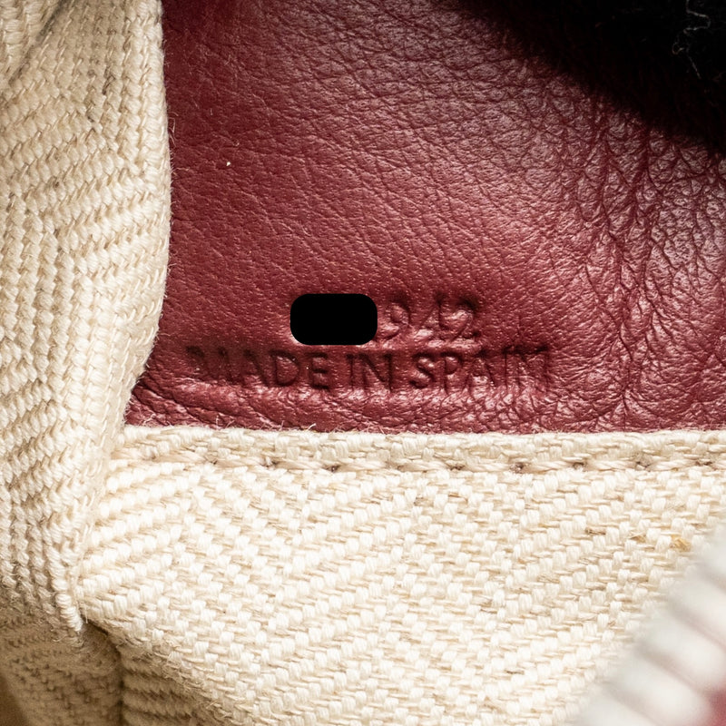 Loewe Small Puzzle Bag Grained Calfskin Burgundy / Multicolour SHW