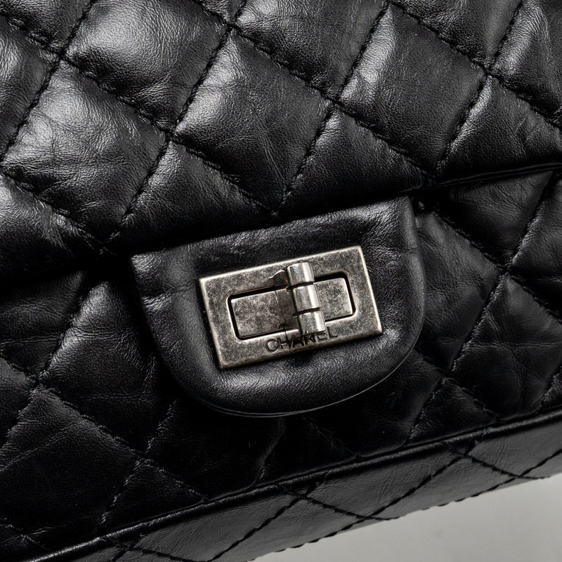 Chanel small 2.55 Reissue flap bag aged calfskin black GHW