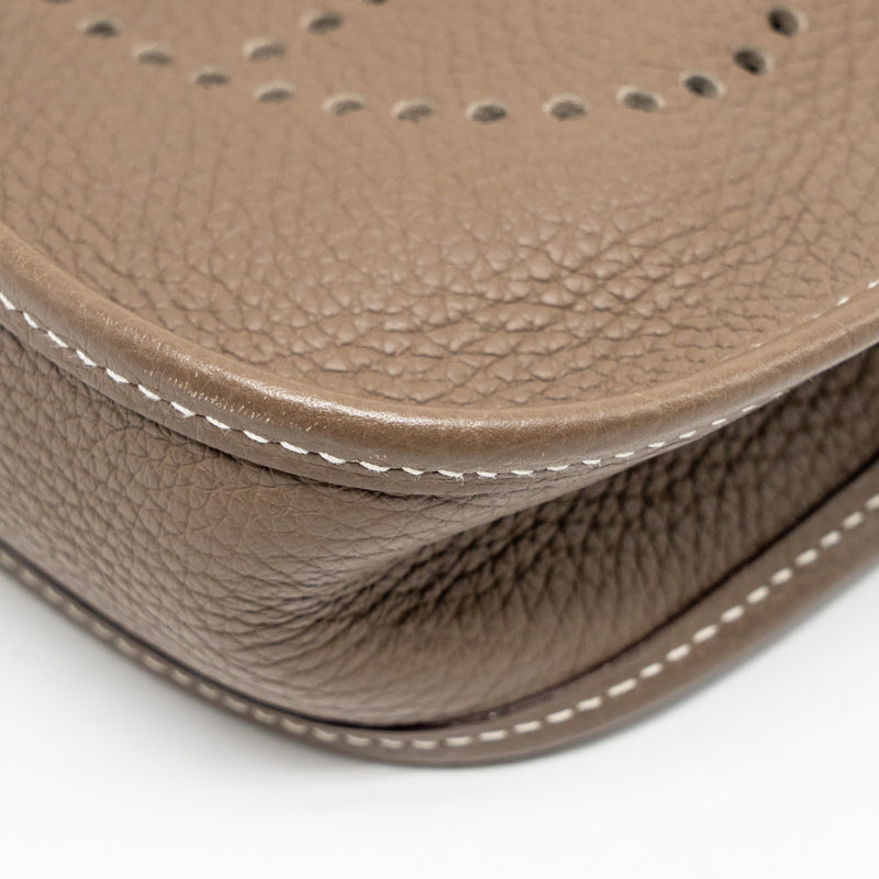 Hermes Mini Evelyne clemence etoupe SHW stamp D