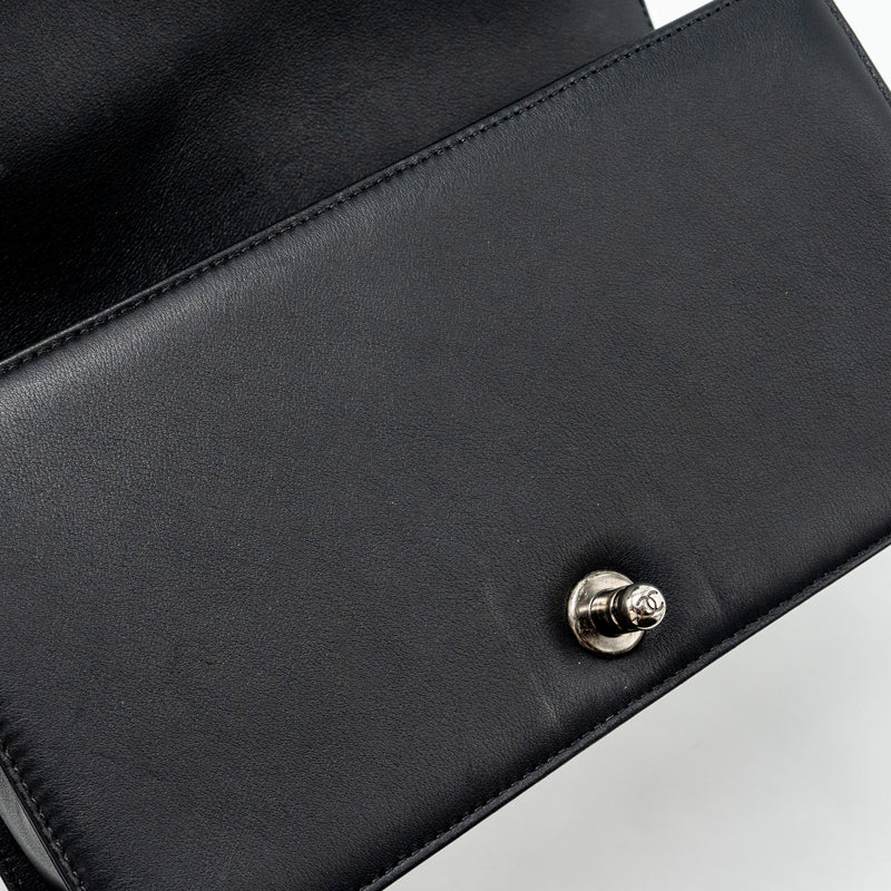 Chanel medium chevron boy bag lambskin black ruthenium hardware