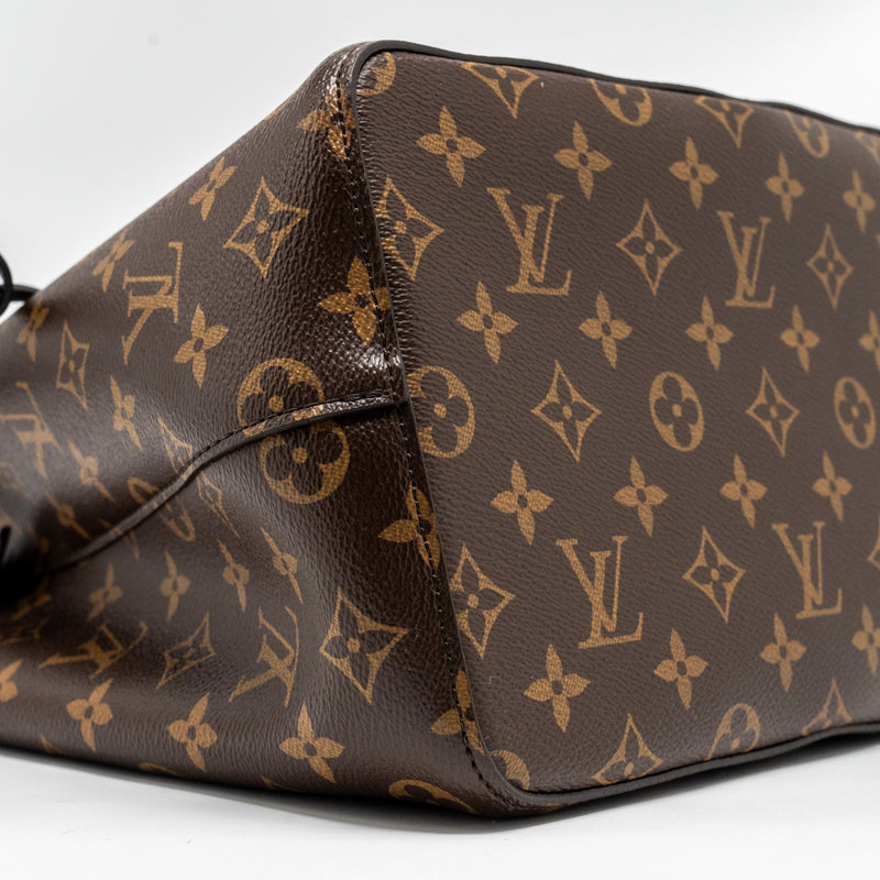 LOUIS VUITTON Neo Noe Monogram Canvas Black GHW