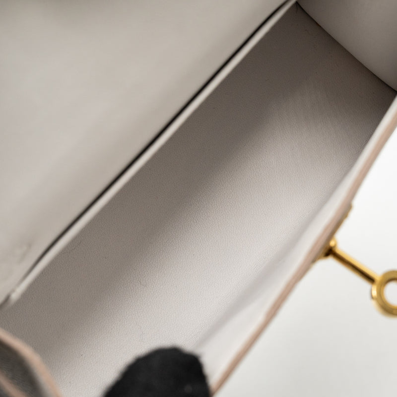 Hermes mini kelly II epsom Gris pale GHW stamp W