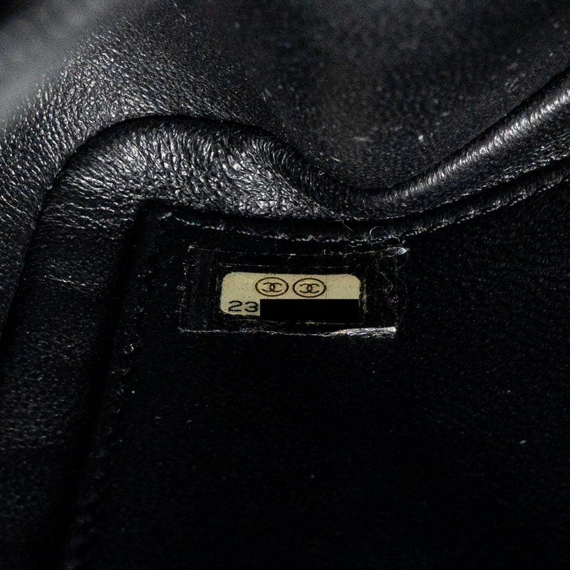 Chanel Filigree flap bag Caviar Navy/black GHW
