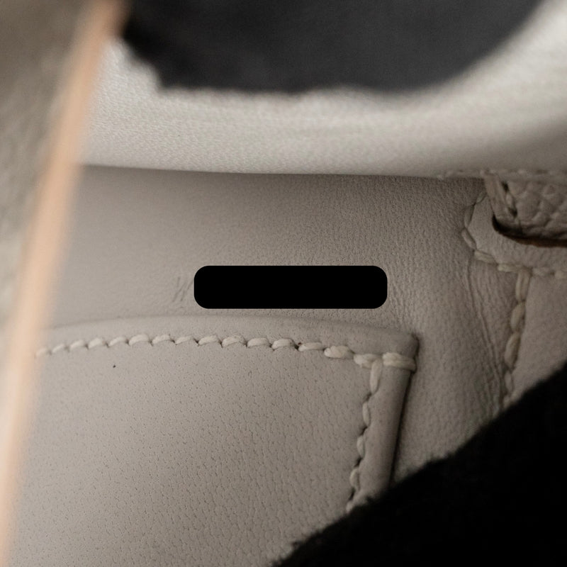 Hermes mini kelly II epsom Gris pale GHW stamp W