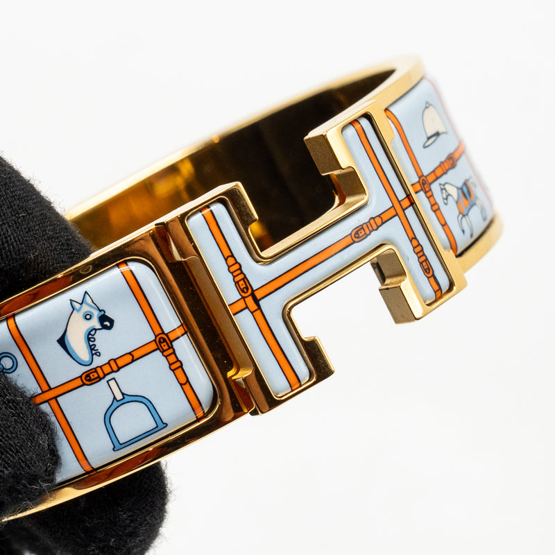 Hermes Size GM Clic Clac H Wide Bracelet Couvertures et Tenues de Jour Light Blue/ Multicolour GHW