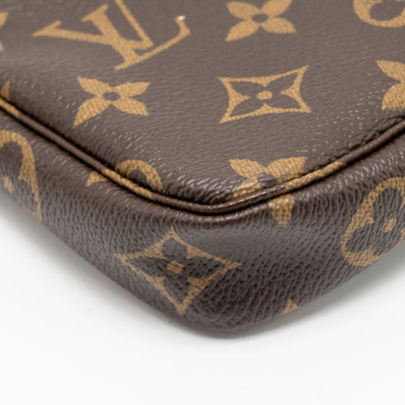 Louis Vuitton mini pochette accessories Vivienne holiday limited monogram canvas GHW