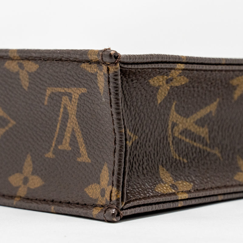 Louis Vuitton Petit Sac Plat Monogram Canvas GHW