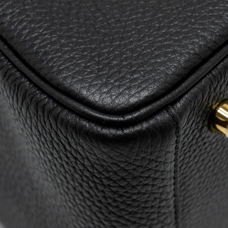 Hermes Lindy 26 Clemence Black GHW Stamp W