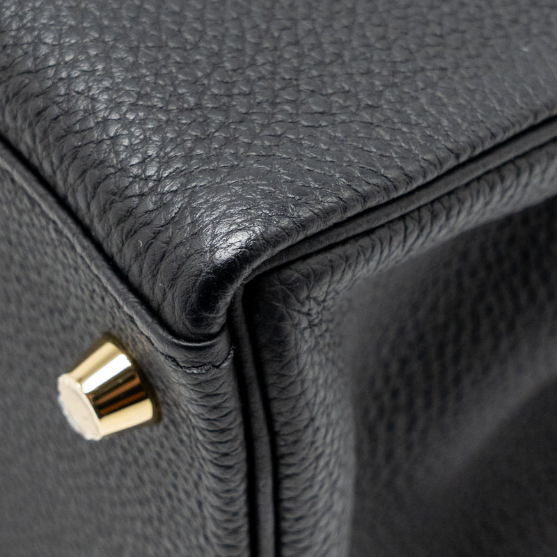 Hermes Kelly 28 Togo Black GHW Stamp Z