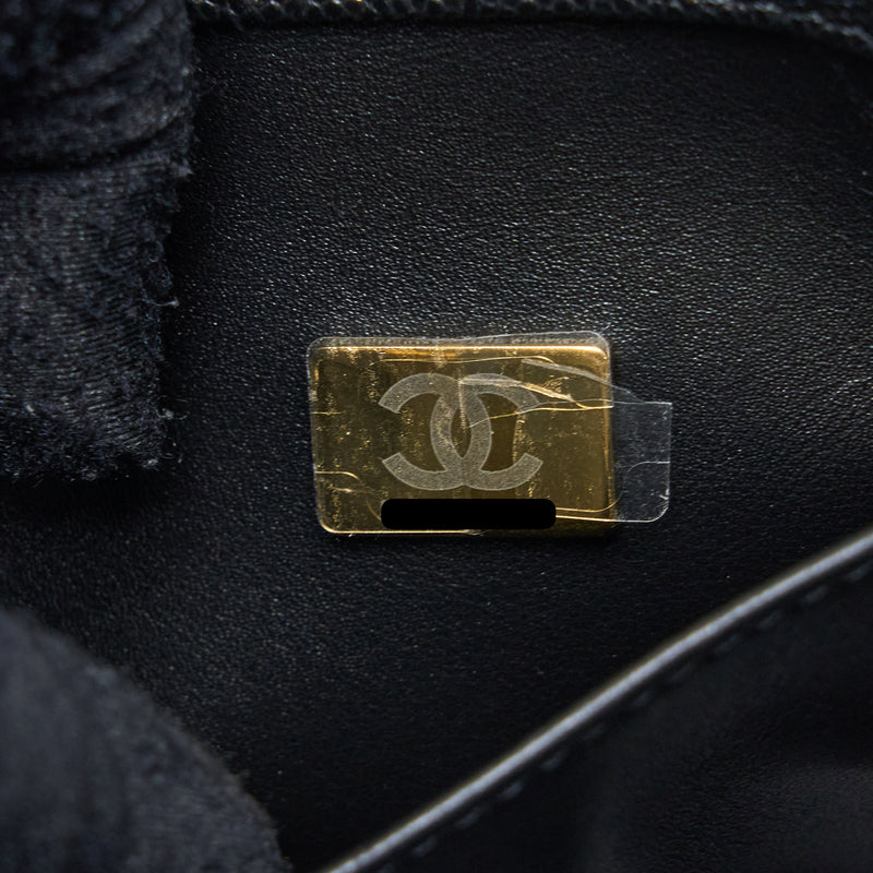 Chanel 22K Coco First Caviar Black GHW (Microchip)