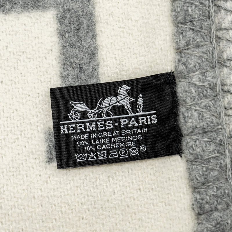 Hermes Avalon Throw Blanket GRIS Clair