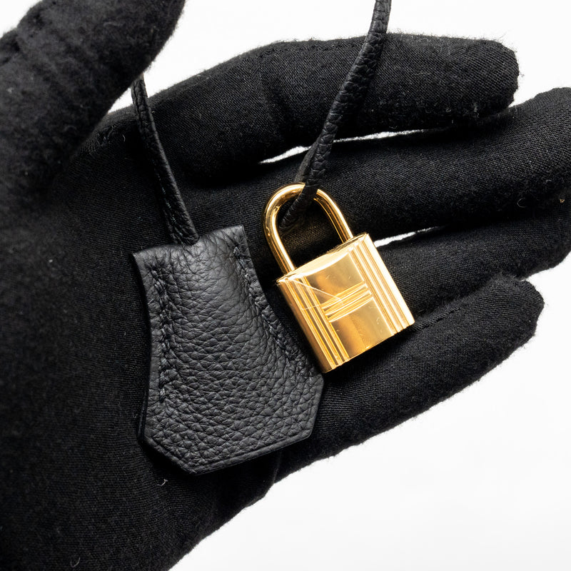 Hermes Kelly 28 Togo Black GHW Stamp Z