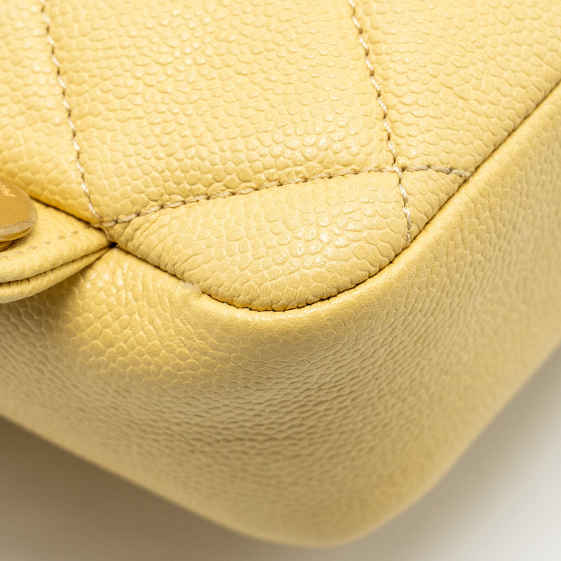 Chanel 22P quilted flap backpack caviar light yellow GHW (Microchip)