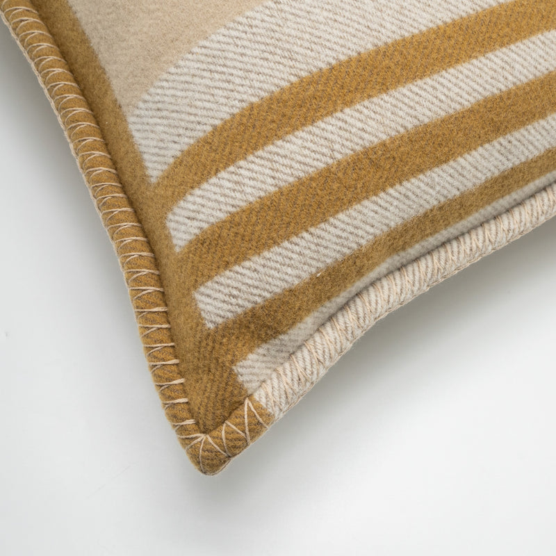 Hermes Ithaque Pillow Wool/Cashmere Camel/Beige