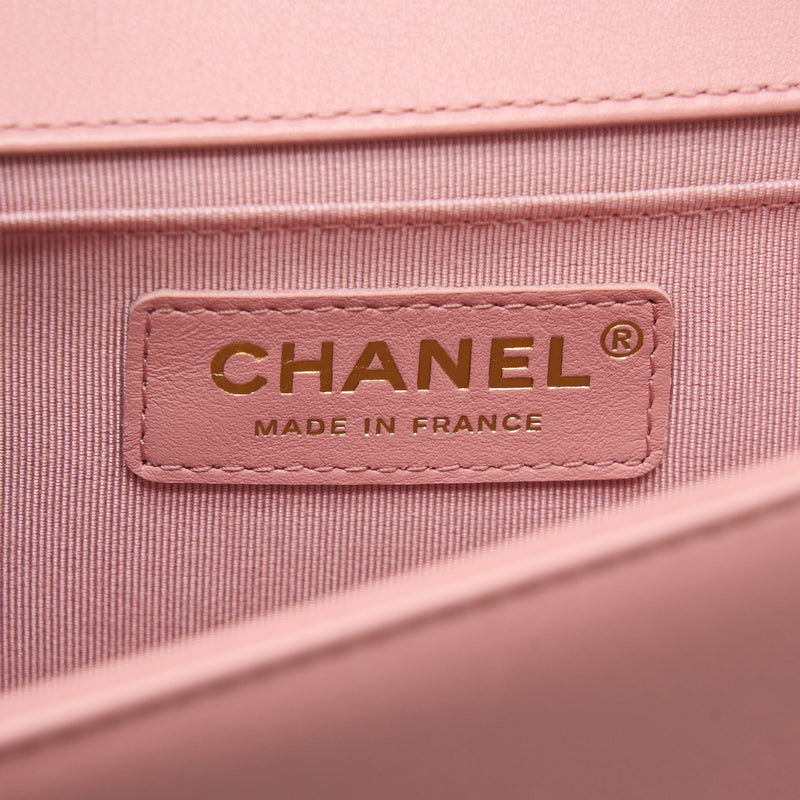 Chanel Medium Boy Bag Calfskin Pink LGHW