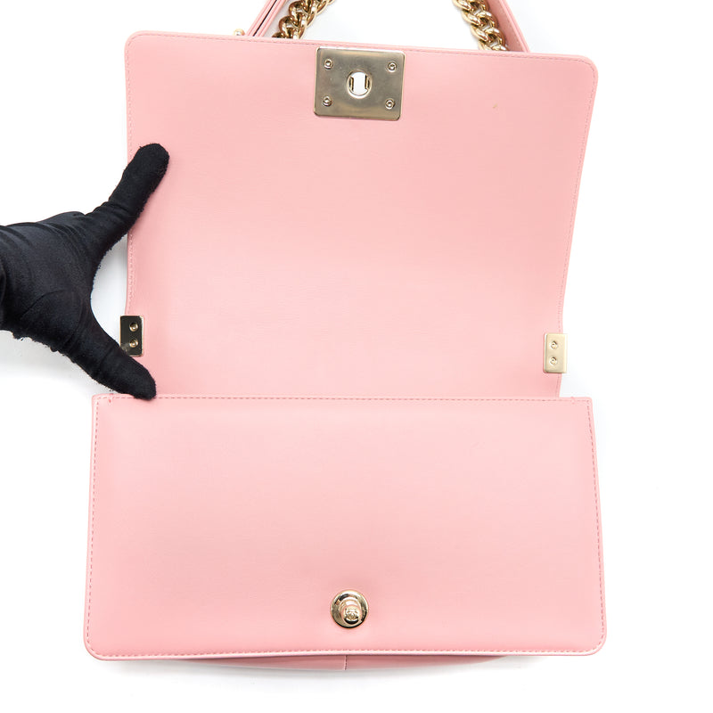 Chanel Medium Boy Bag Calfskin Pink LGHW