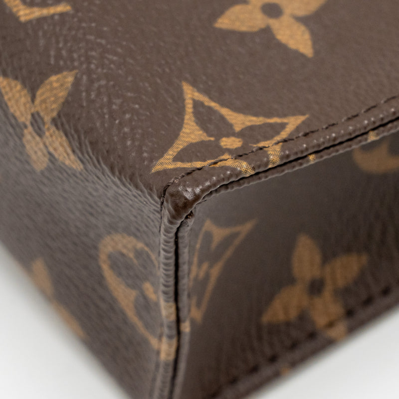 Louis Vuitton Toiletry Pochette 26 Monogram Canvas GHW