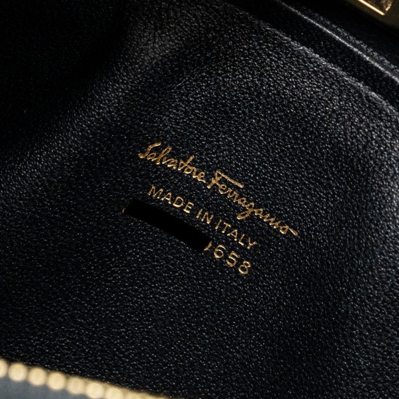 Salvatore Ferragamo Tote Bag Calfskin Black GHW