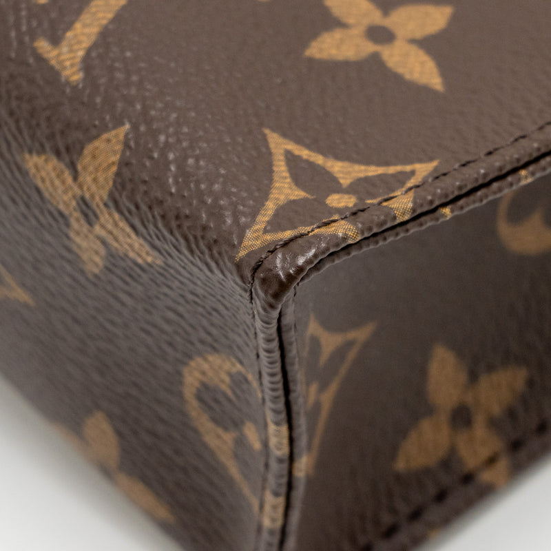 Louis Vuitton Toiletry Pochette 26 Monogram Canvas GHW