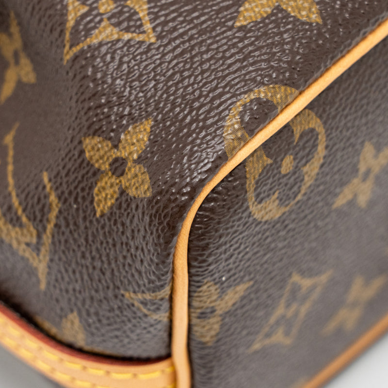 Louis Vuitton Nano Neo Monogram Canvas GHW