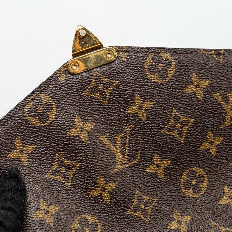 Louis Vuitton  Pochette Métis Monogram  Canvas GHW