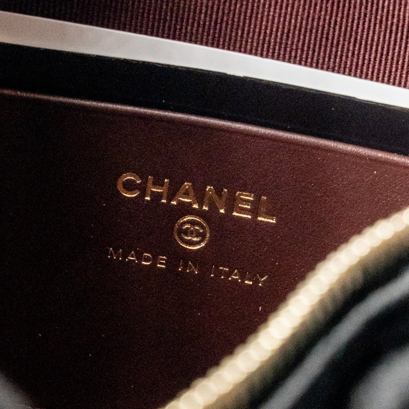 Chanel 25c Quilted Hobo Bag Caviar Black LGHW (microchip)