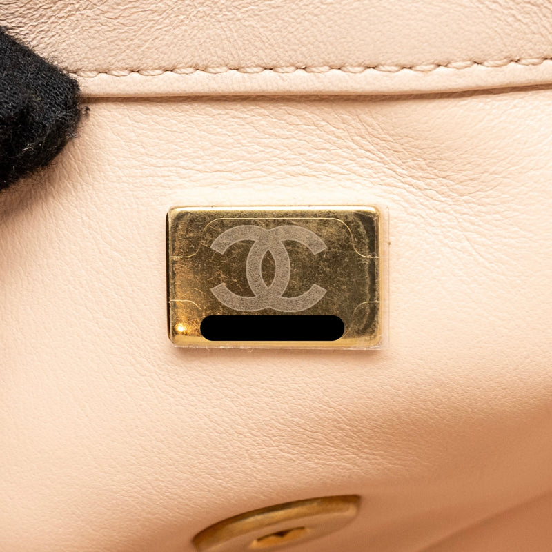 Chanel Pearl Crush Mini Rectangular flap bag Lambskin light pink GHW (microchip)