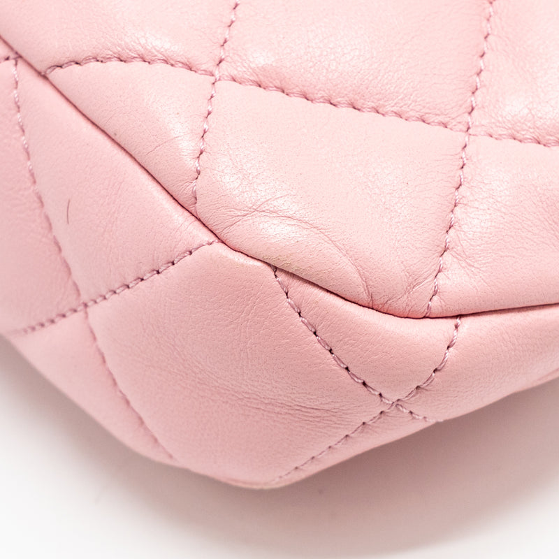 Chanel 22K Hobo Bag with Logo Chain Lambskin Pink GHW (Microchip)