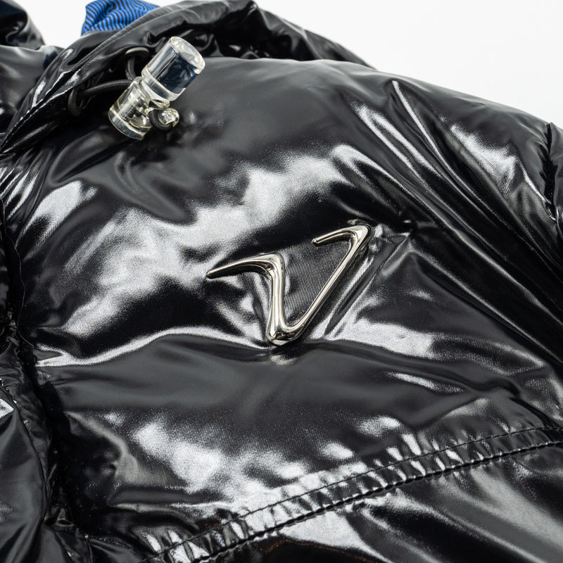 Louis Vuitton size M 2054 puff jacket black