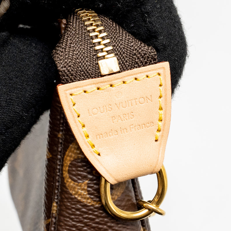 Louis Vuitton Mini Pochette Accessoires Monogram Canvas GHW