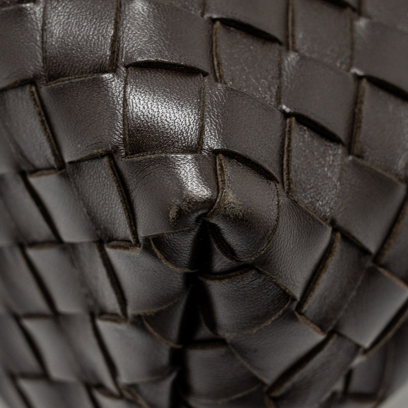 Bottega Veneta Medium Andiamo Lambskin Fondant GHW