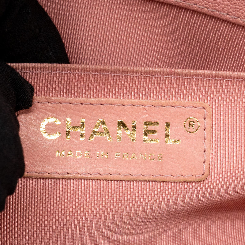 Chanel Medium Boy Bag Grained Calfskin Pink LGHW