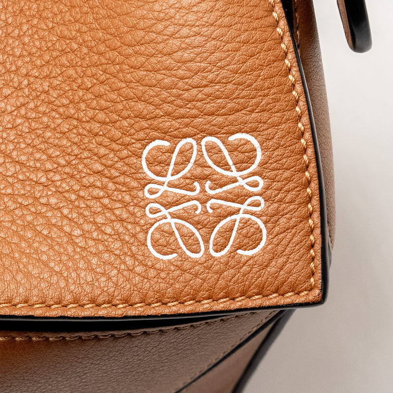 Loewe Medium Puzzle Bag Calfskin Tan SHW