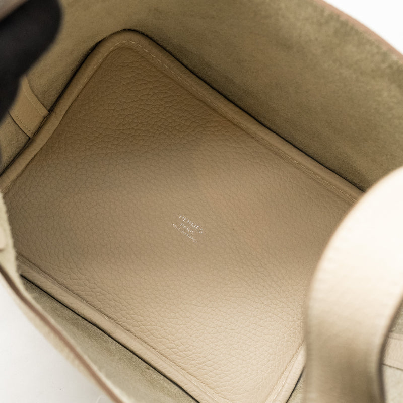 Hermes Picotin18 Lock Bag Clemence Craie SHW Stamp Y