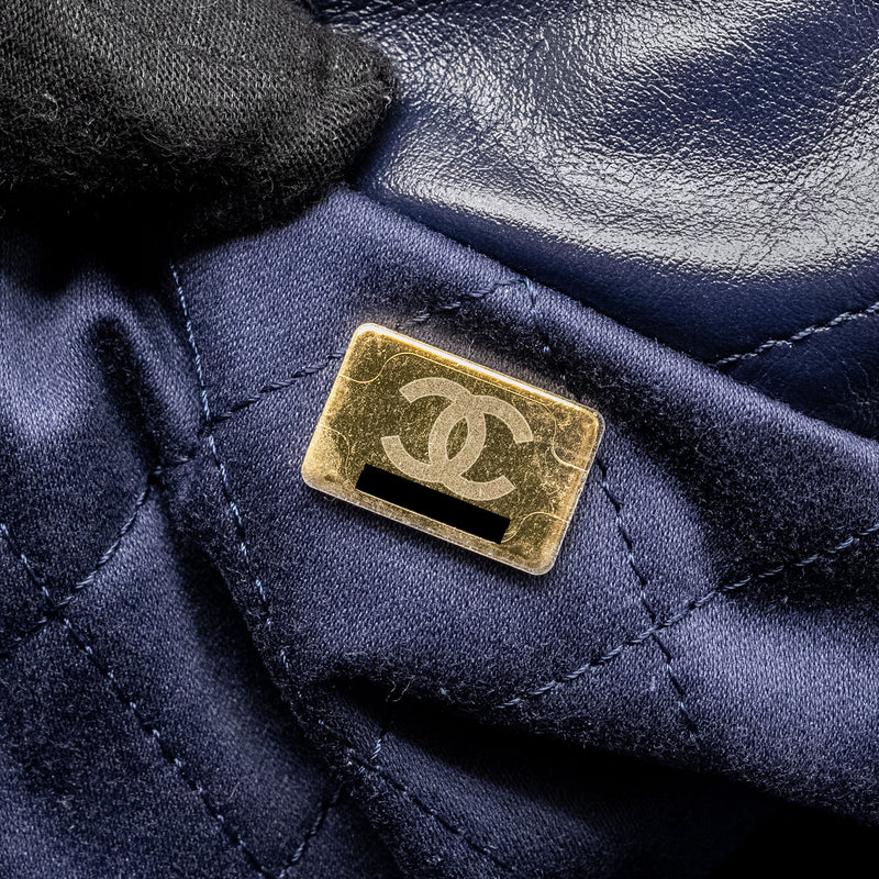 Chanel Small 22 bag calfskin dark blue GHW (microchip)