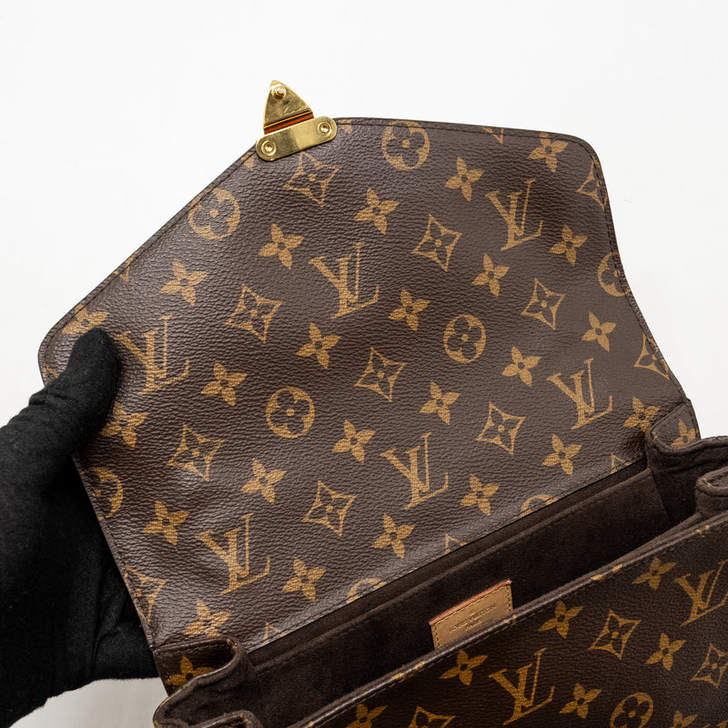 Louis Vuitton Pochette Métis Monogram Canvas GHW