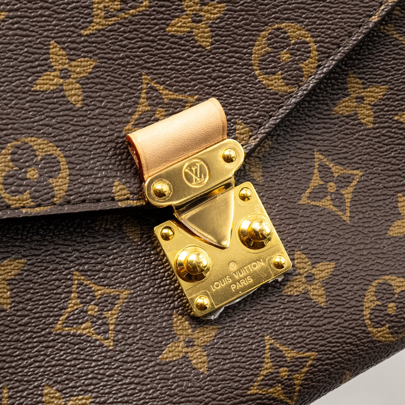 Louis Vuitton Pochette Metis Monogram Canvas GHW