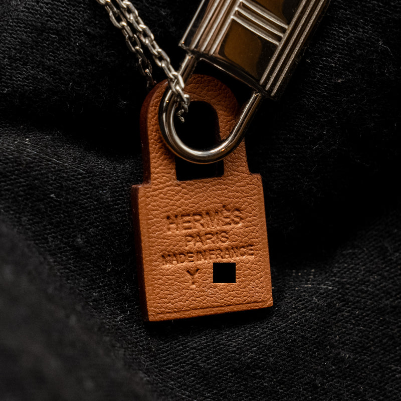 Hermes O’Kelly Pendant, Small Model Swift Gold SHW Stamp Y