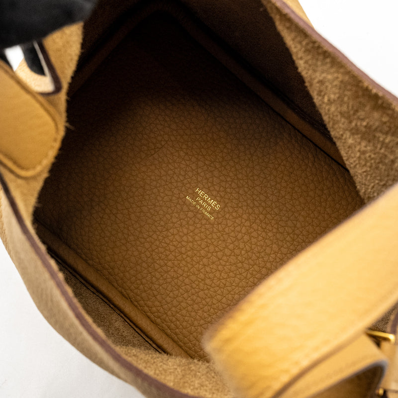 Hermes picotin 18 lock bag Clemence biscuit GHW stamp B