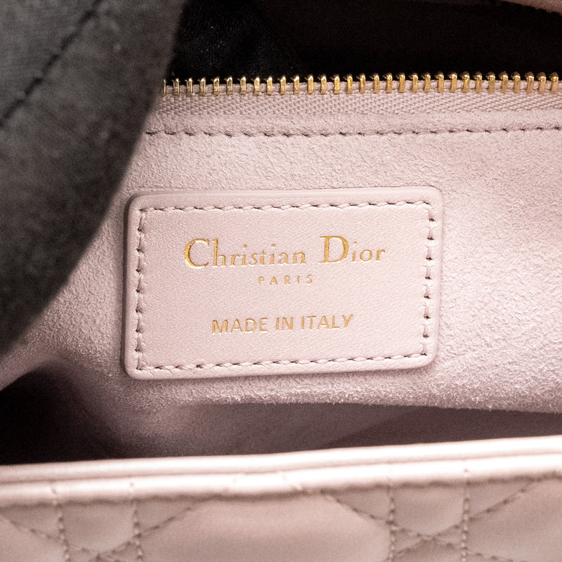 Dior Medium Lady Dior Lambskin Iridescent Pink LGHW