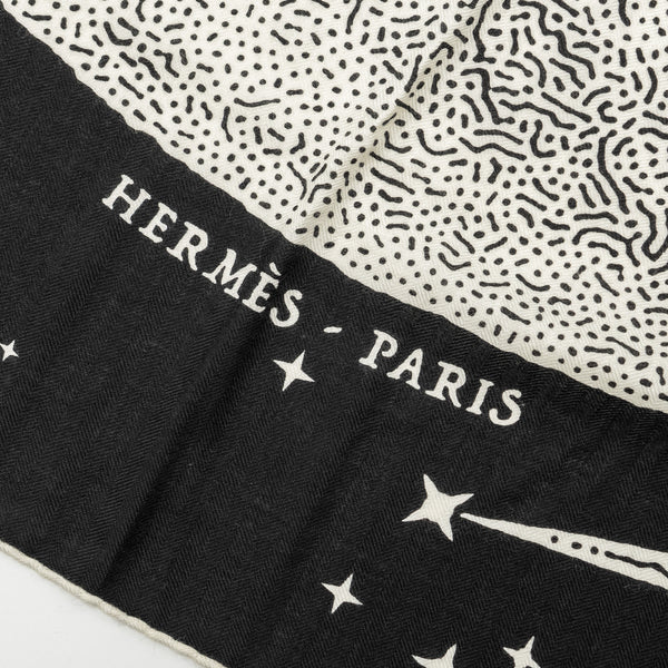 Hermes 140cm Clair De Lune Cashmere/Silk Black/Blanc