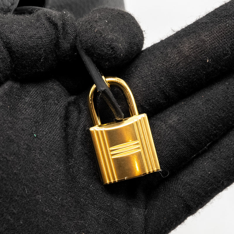 Hermes Picotin 18 Lock Bag Clemence Black GHW Stamp W