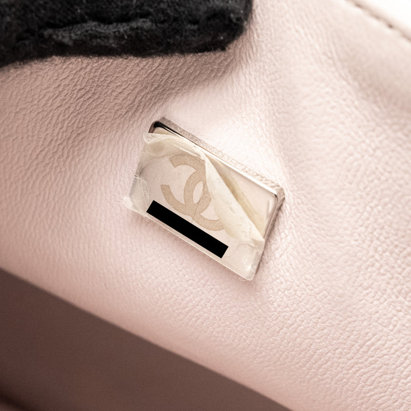 Chanel Small Classic Double Flap Bag Lambskin Light Purple SHW (Microchip)
