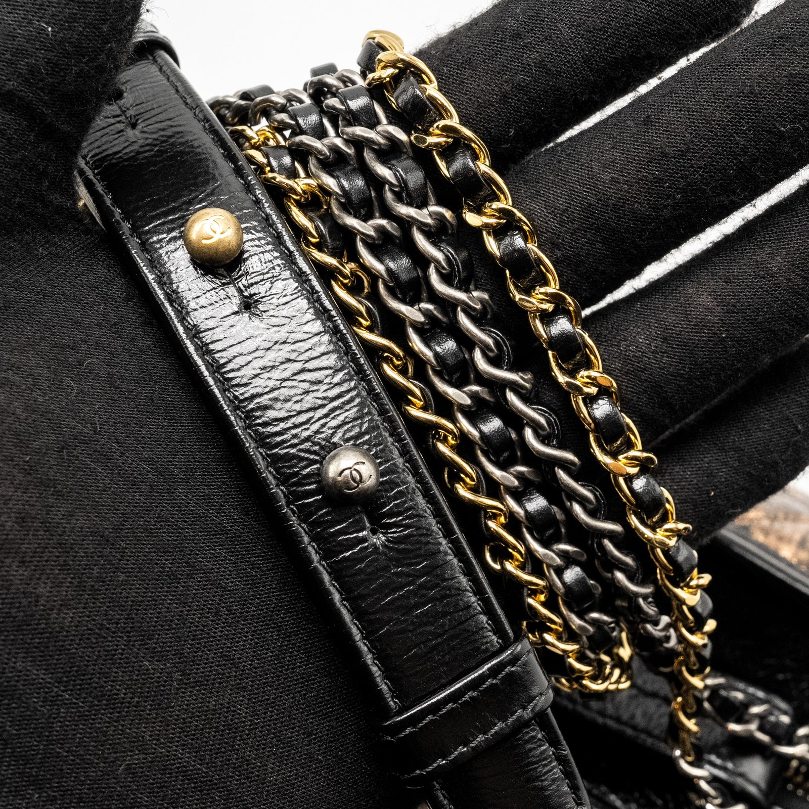 鉄パイプ！CHANEL GABRIELLE  ガブリエル TOA04716_1600x.jpg?v=1725597261