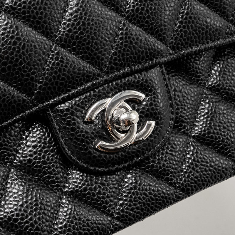 Chanel Medium Classic Double Flap Bag Caviar Black SHW (Microchip)