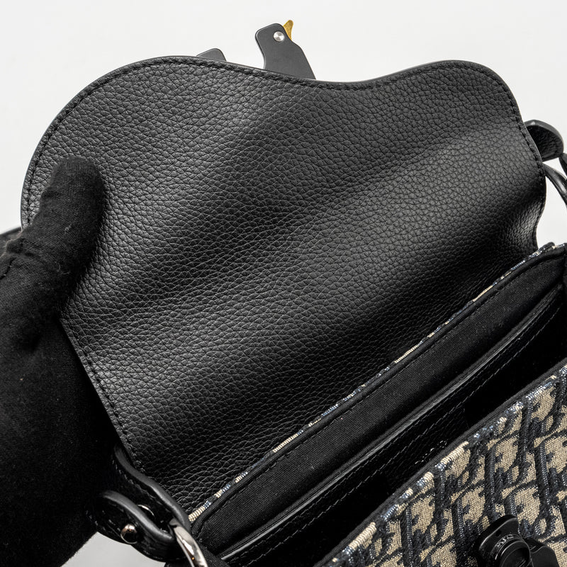 DIOR Homme Mini Saddle Messenger Bag with Flap Oblique Jacquard/Grained Calfskin Multicolour Hardware